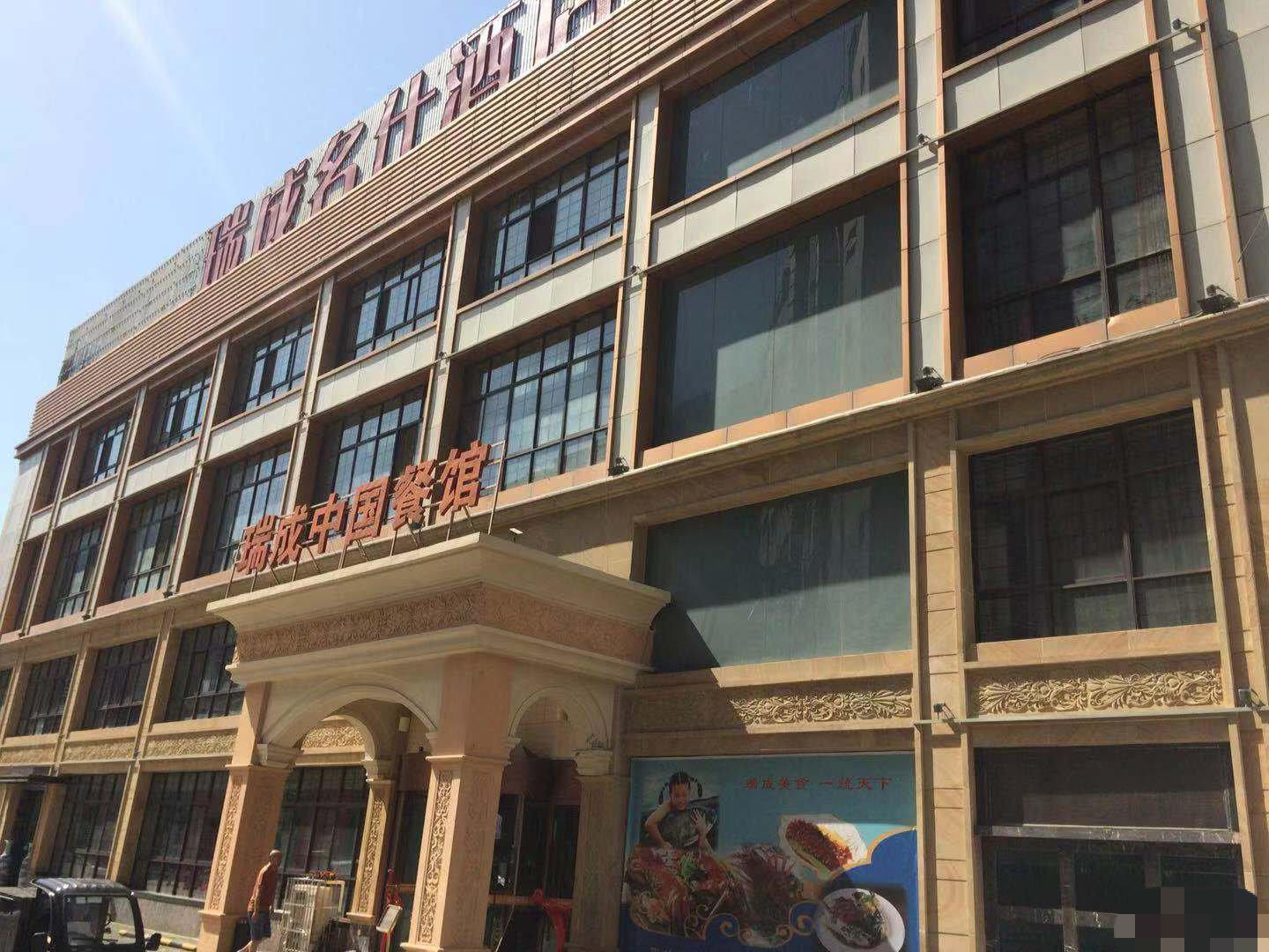 出租高新区创业园商业街店铺